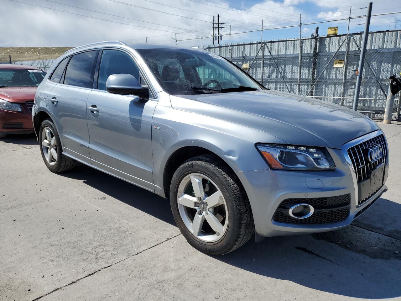 2011 AUDI Q5 PRESTIG - Image 4