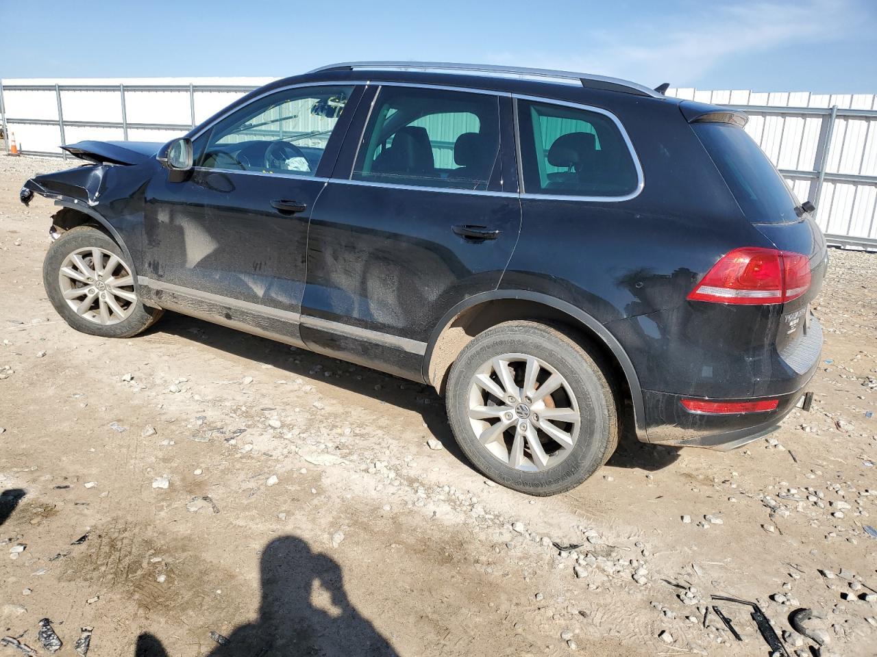 2013 VOLKSWAGEN TOUAREG V6 - Фото 2