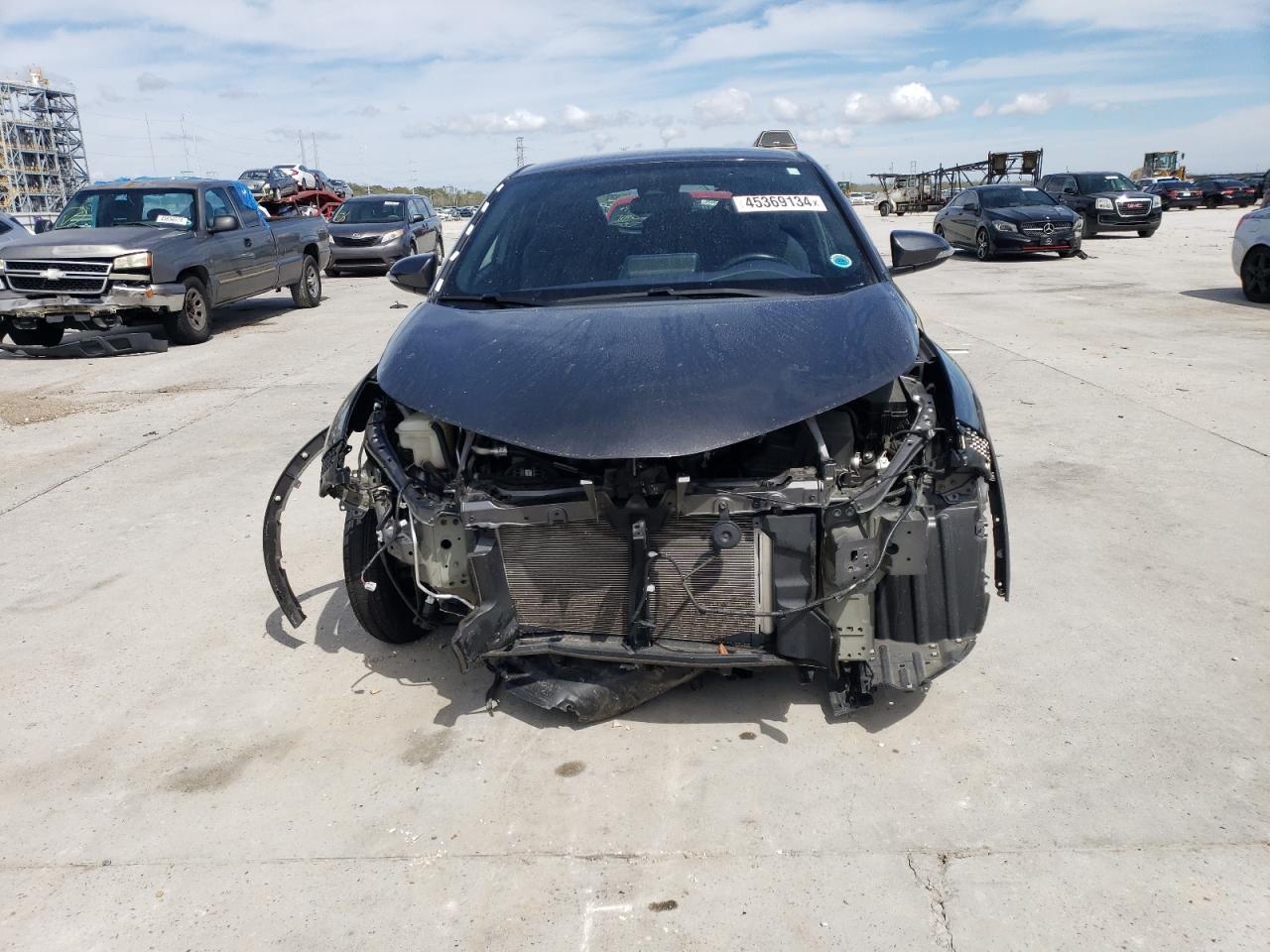 2021 TOYOTA C-HR XLE - Фото 5