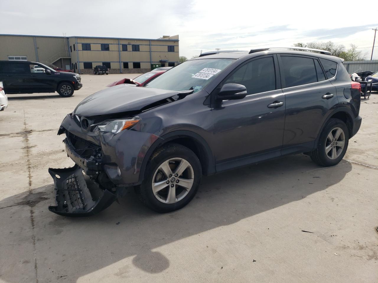 2015 TOYOTA RAV4 XLE