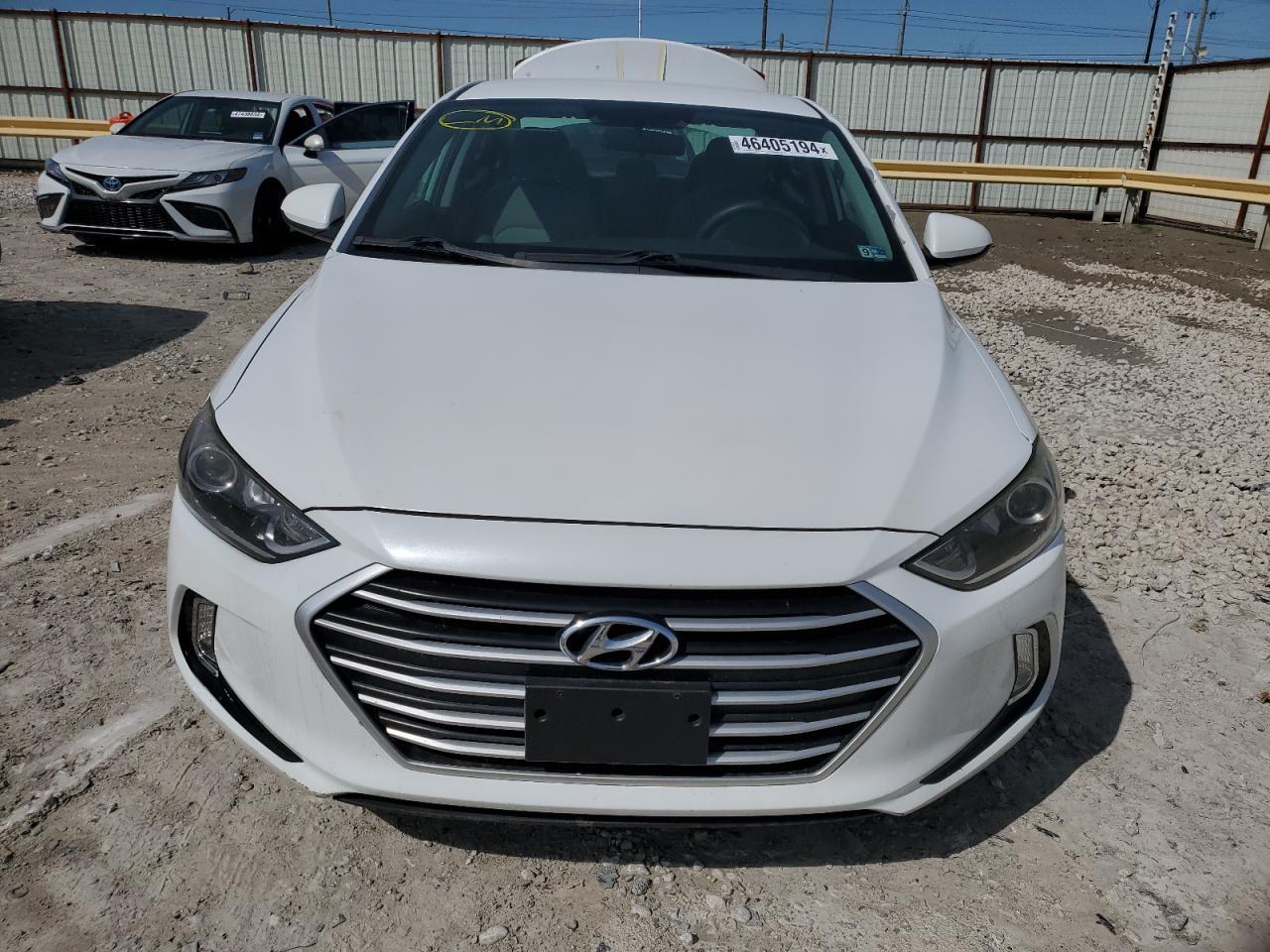 2017 HYUNDAI ELANTRA SE - Image 5