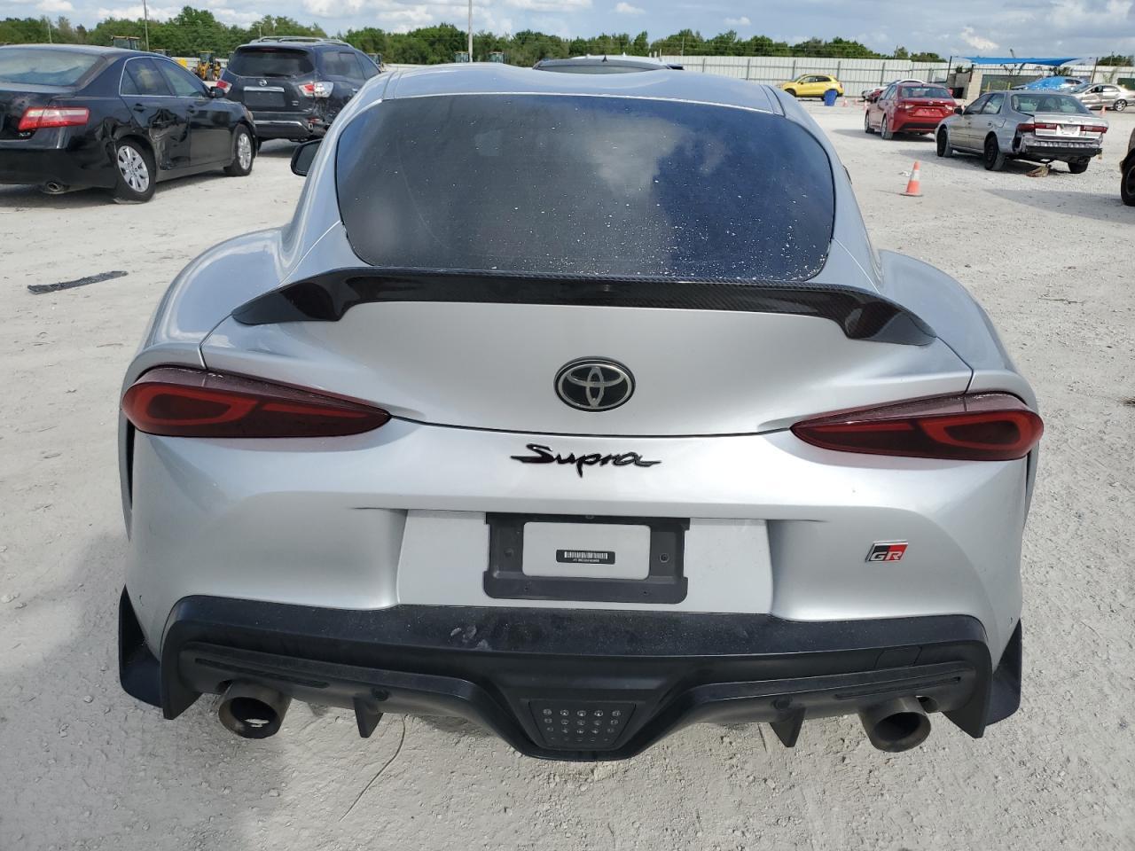 2021 TOYOTA SUPRA BASE - Фото 6