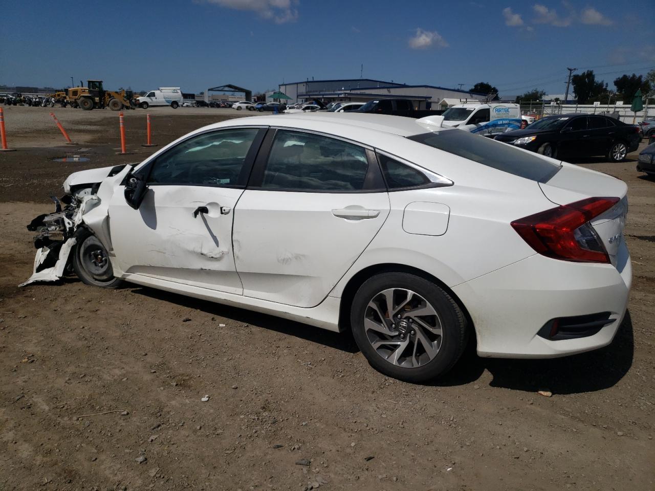 2018 HONDA CIVIC EX - Image 2