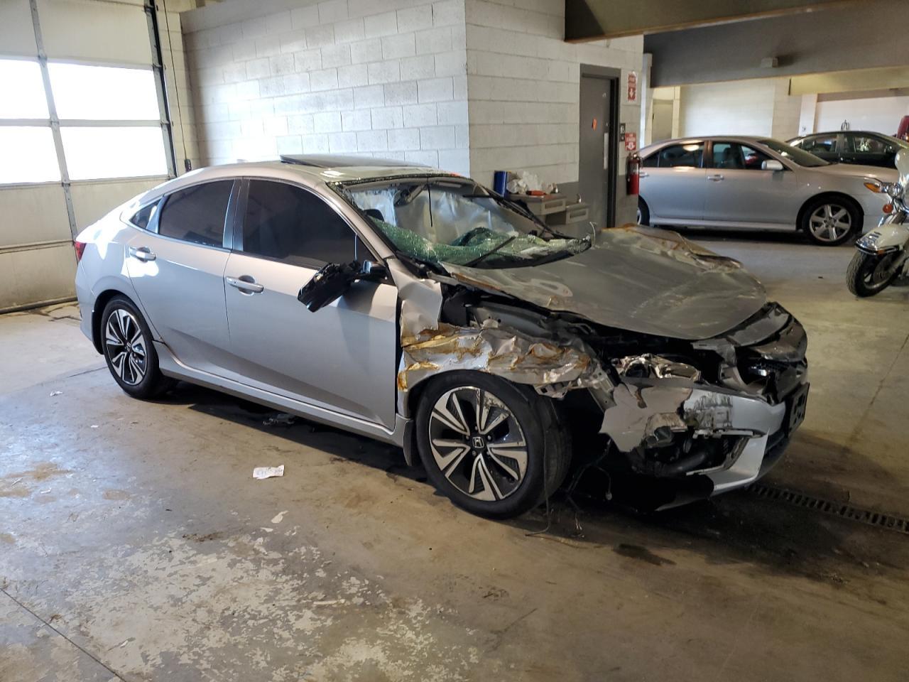 2017 HONDA CIVIC EXL - Фото 4