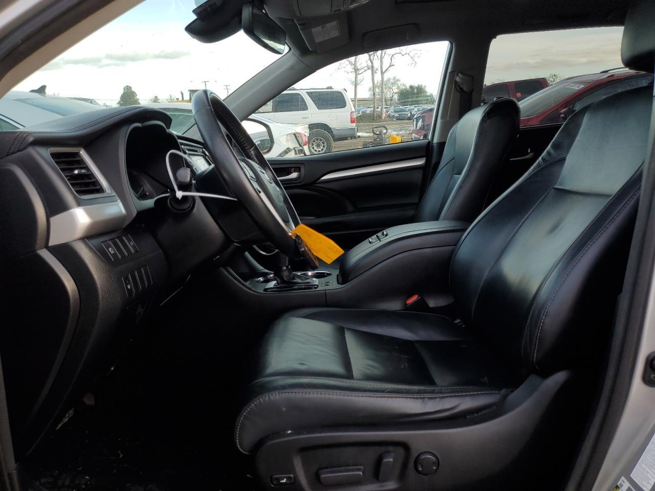 2018 TOYOTA HIGHLANDER - Image 7