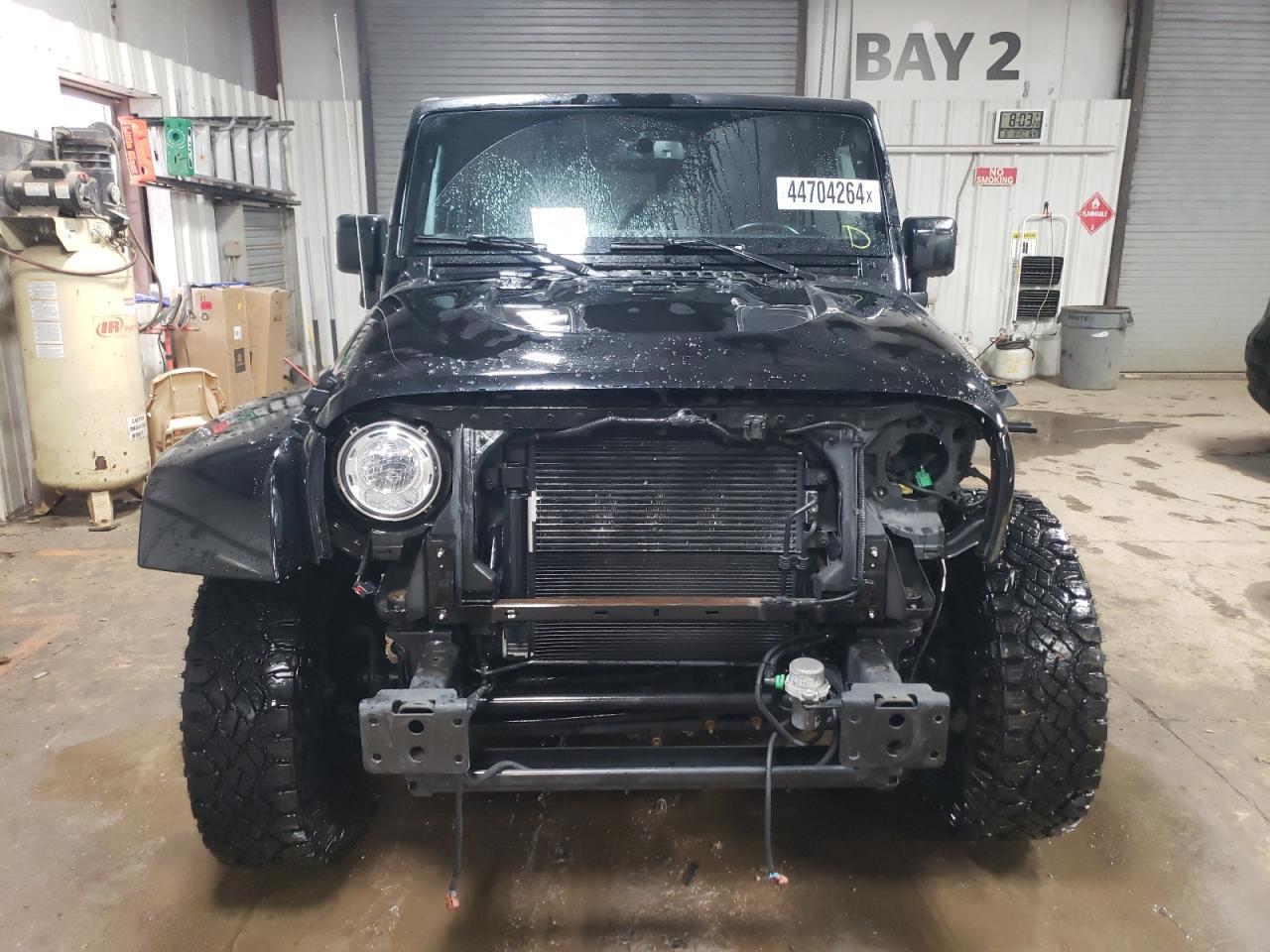 2017 JEEP WRANGLER U - Фото 5