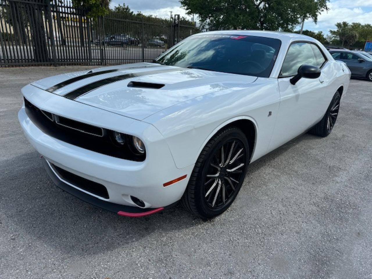 2019 DODGE CHALLENGER car image