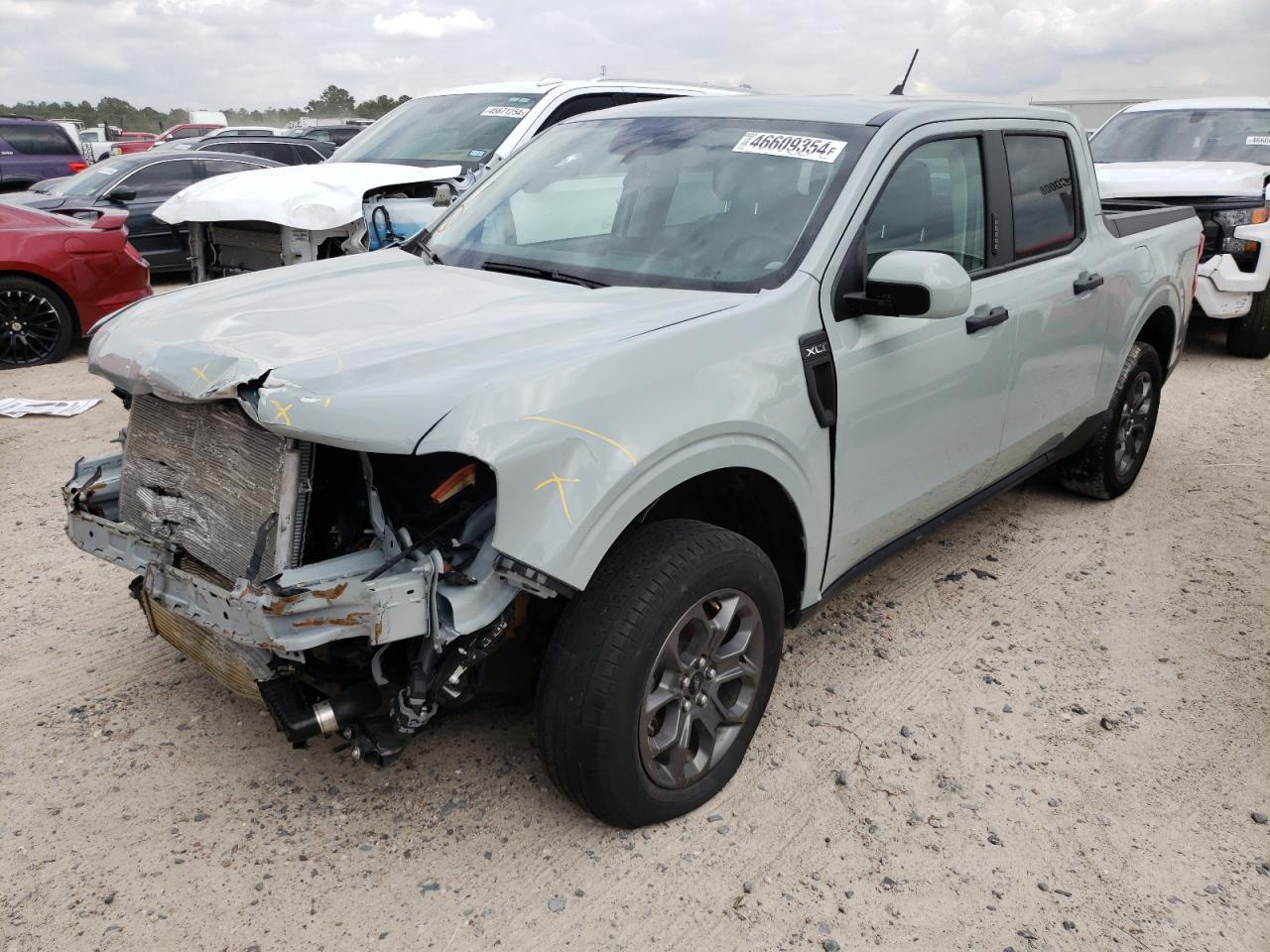 2023 FORD MAVERICK X car image