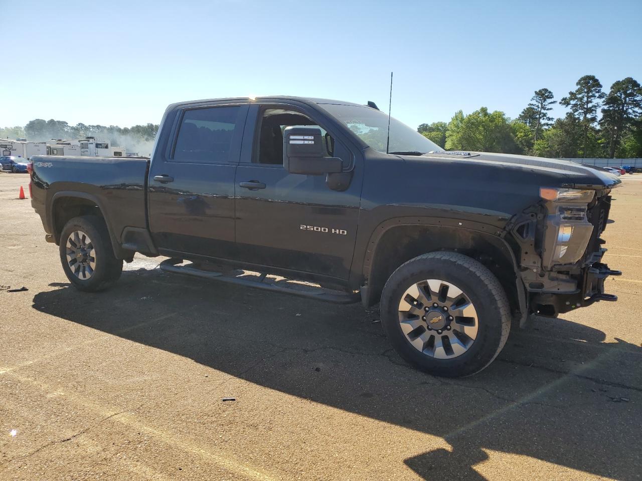 2023 CHEVROLET SILVERADO - Фото 4