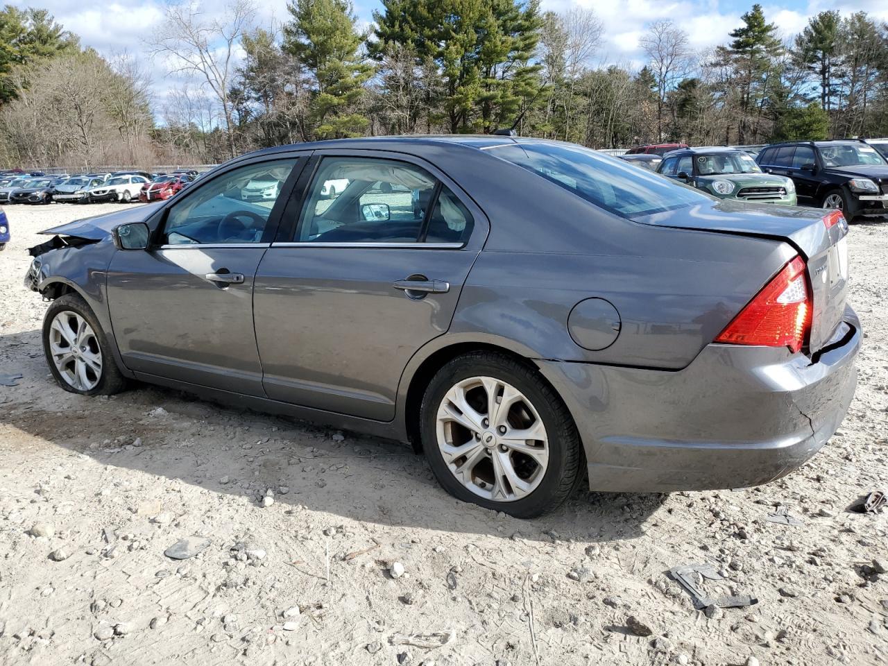2012 FORD FUSION SE - Image 2