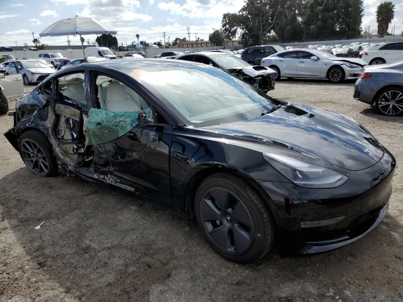 2023 TESLA MODEL 3 - Фото 4