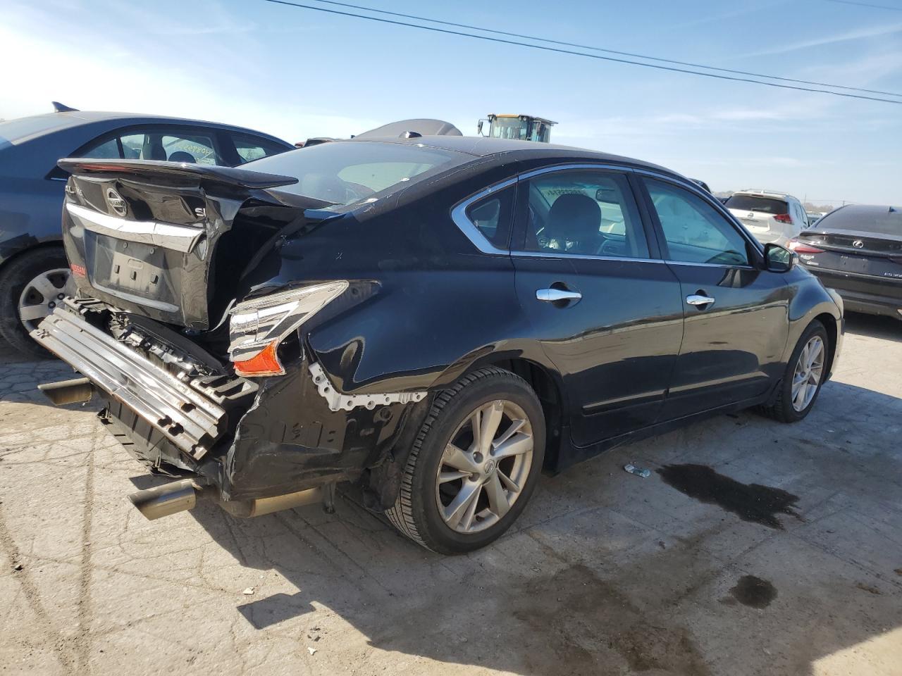 2015 NISSAN ALTIMA 2.5 - Фото 3