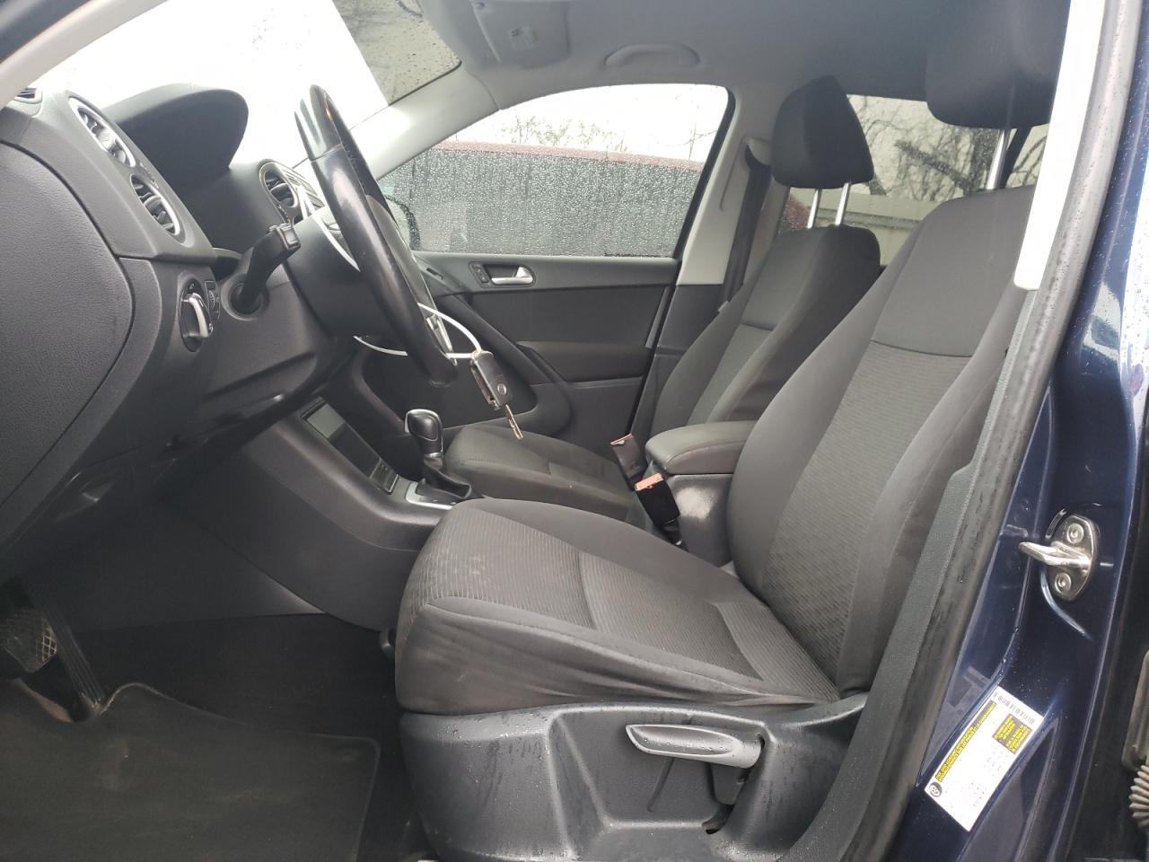 2015 VOLKSWAGEN TIGUAN S - Фото 7