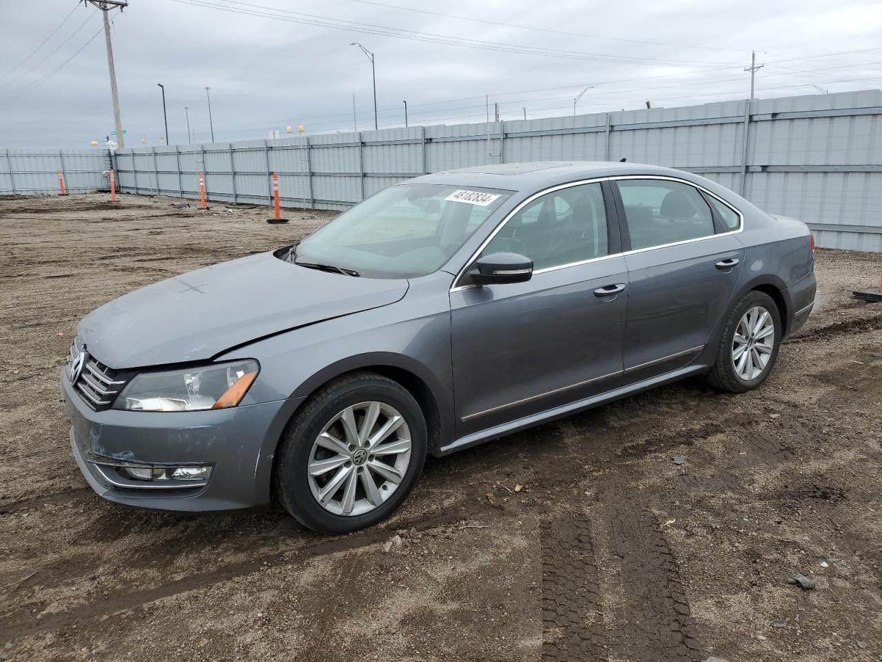 2013 VOLKSWAGEN PASSAT SEL