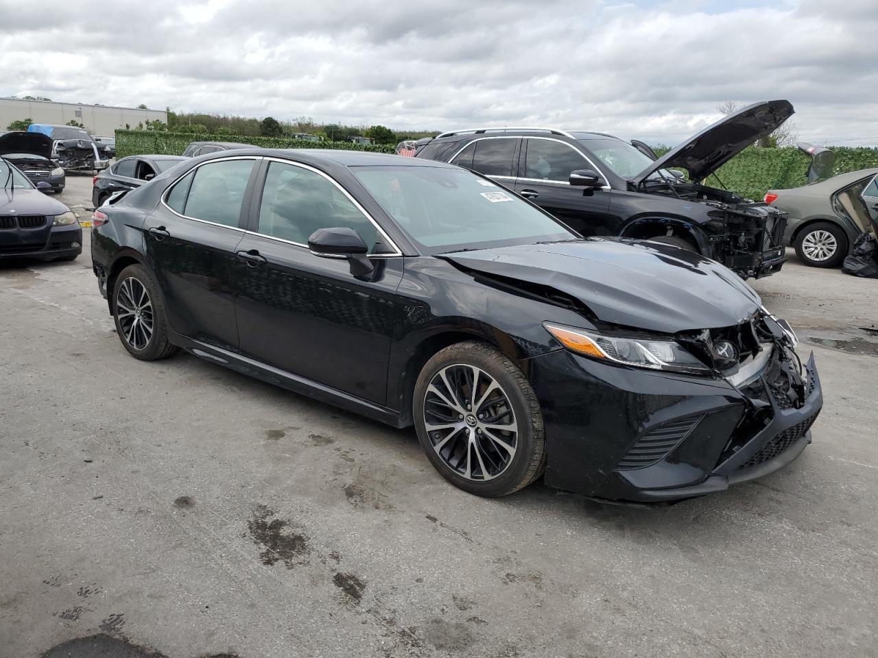 2019 TOYOTA CAMRY L - Image 4