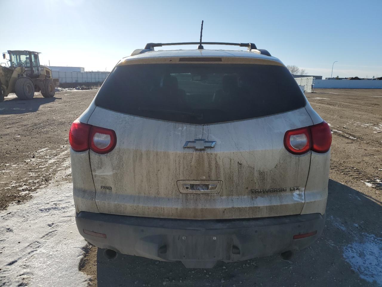 2012 CHEVROLET TRAVERSE L - Фото 6