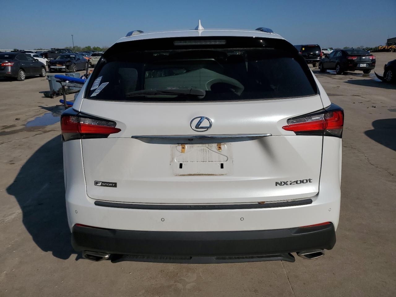 2015 LEXUS NX 200T - Фото 6