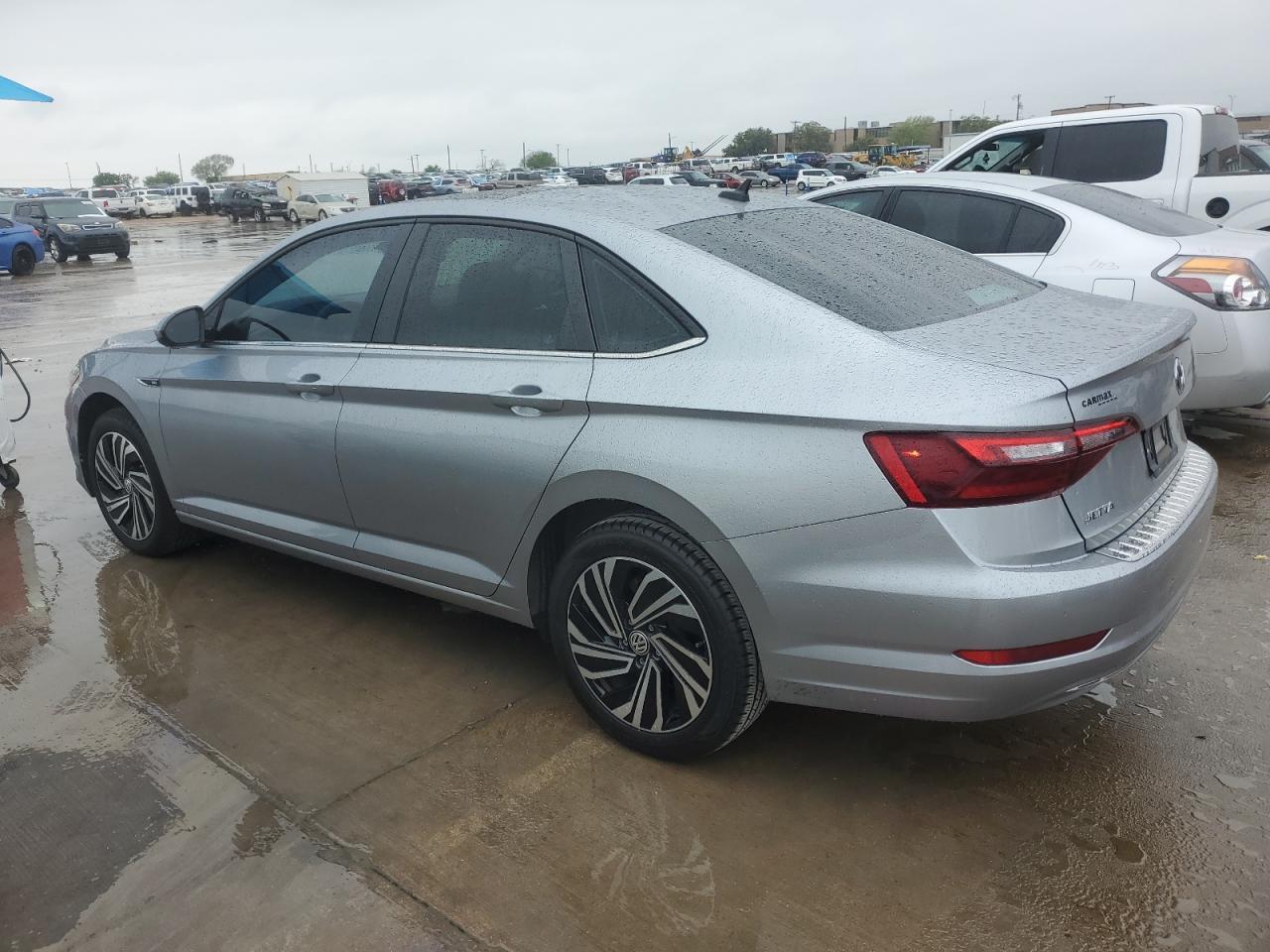 2020 VOLKSWAGEN JETTA SEL - Image 2