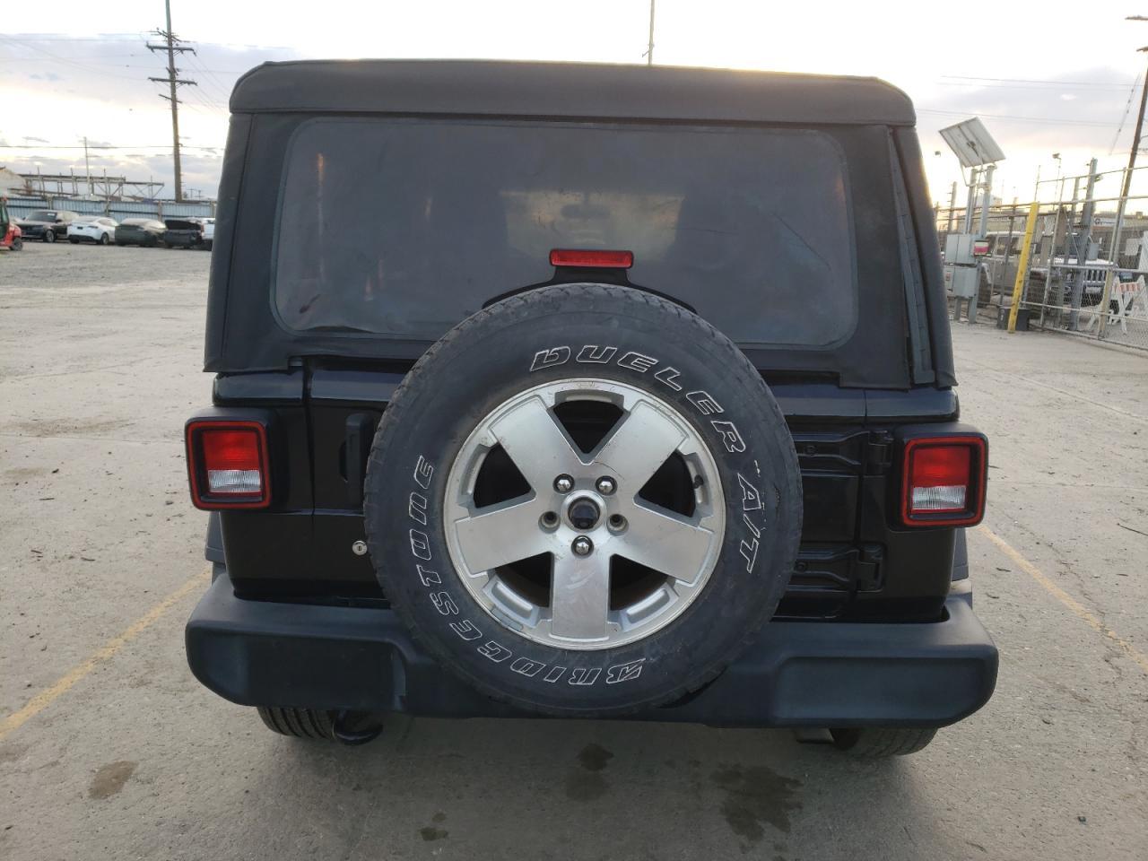 2019 JEEP WRANGLER U - Фото 6
