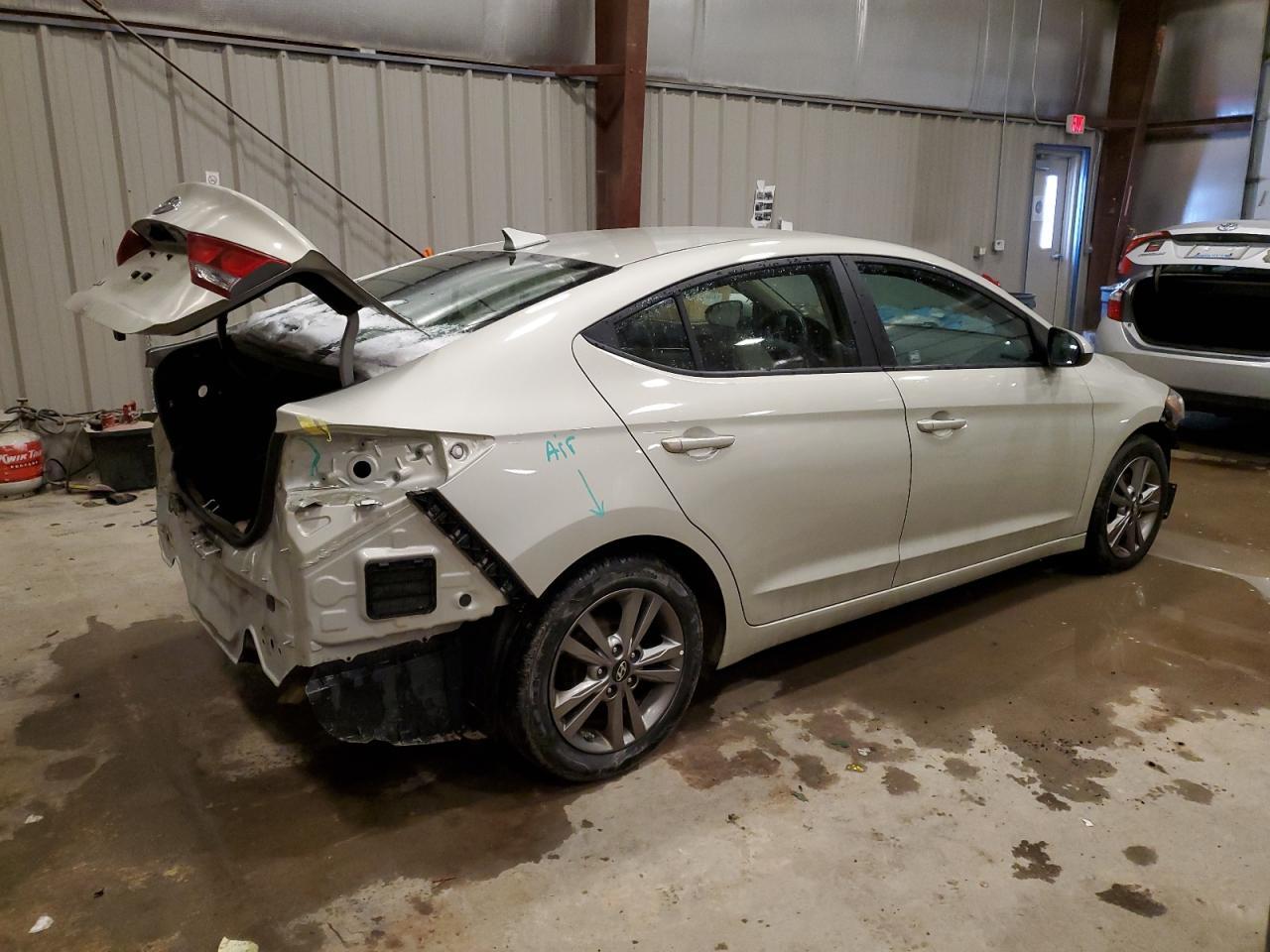 2017 HYUNDAI ELANTRA SE - Image 3