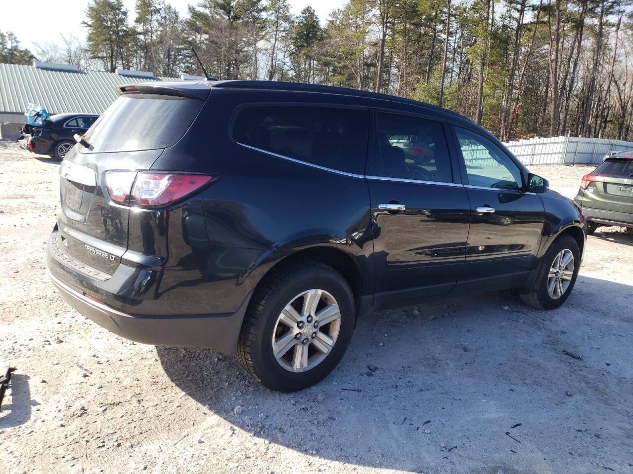 2014 CHEVROLET TRAVERSE L - Image 3