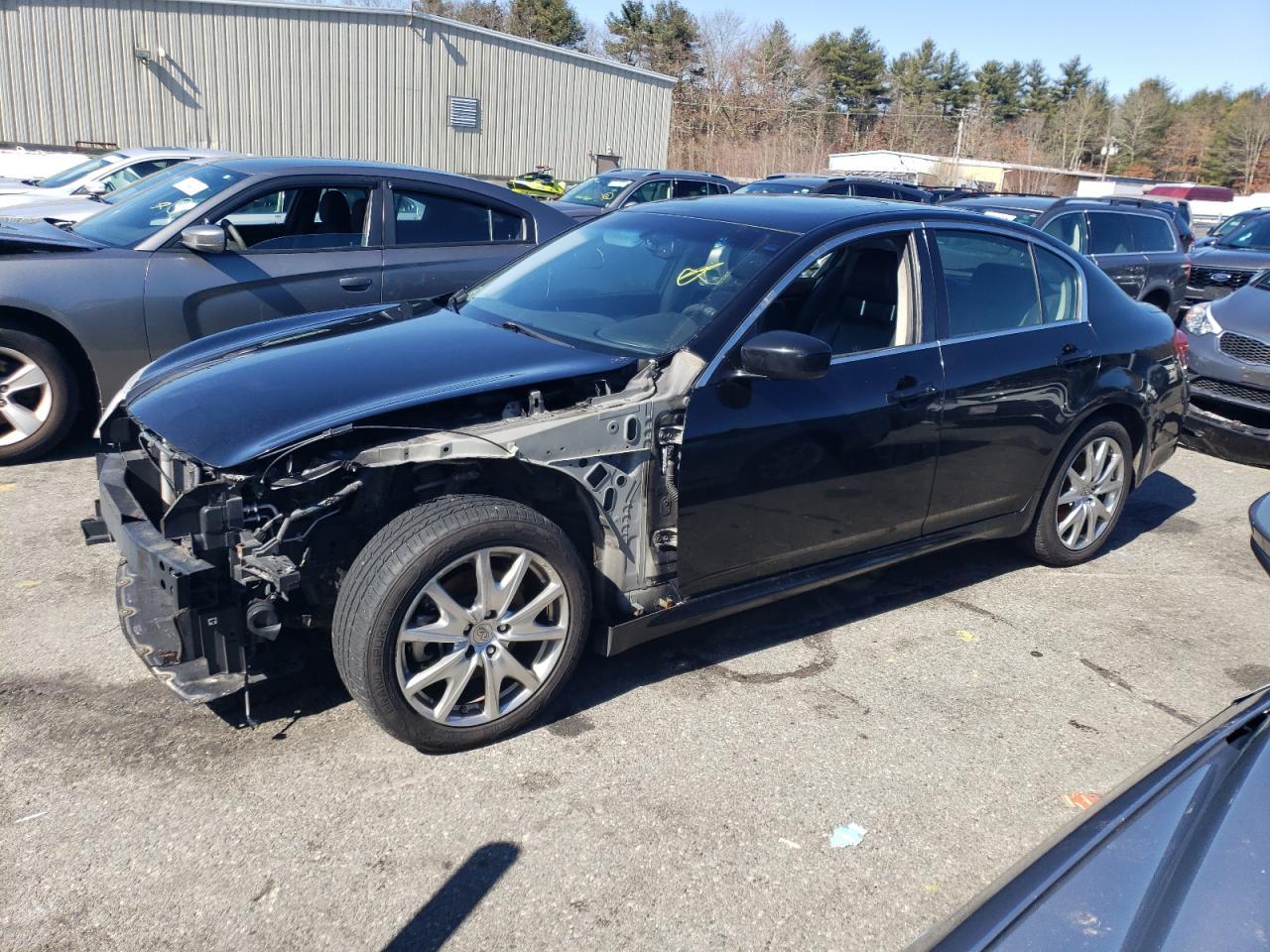 2011 INFINITI G37