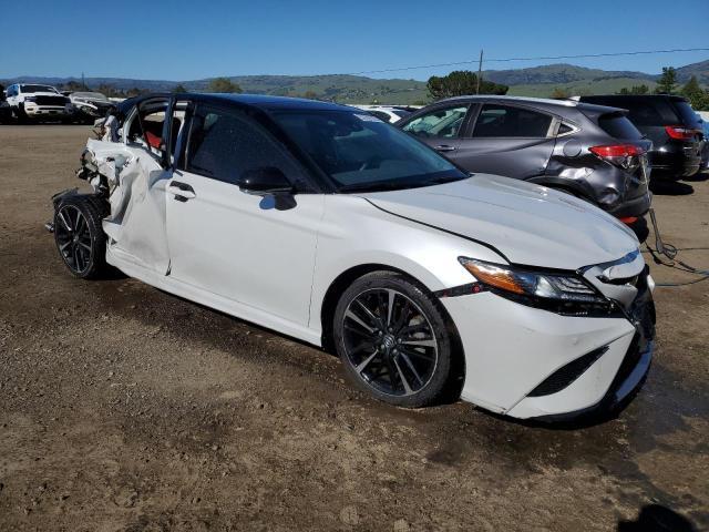 2019 Toyota Camry Xse - Фото 4