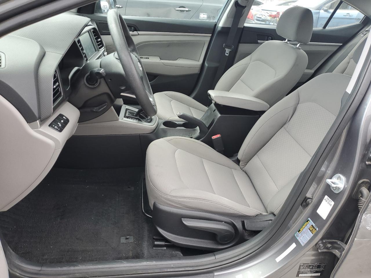 2019 HYUNDAI ELANTRA SE - Фото 7