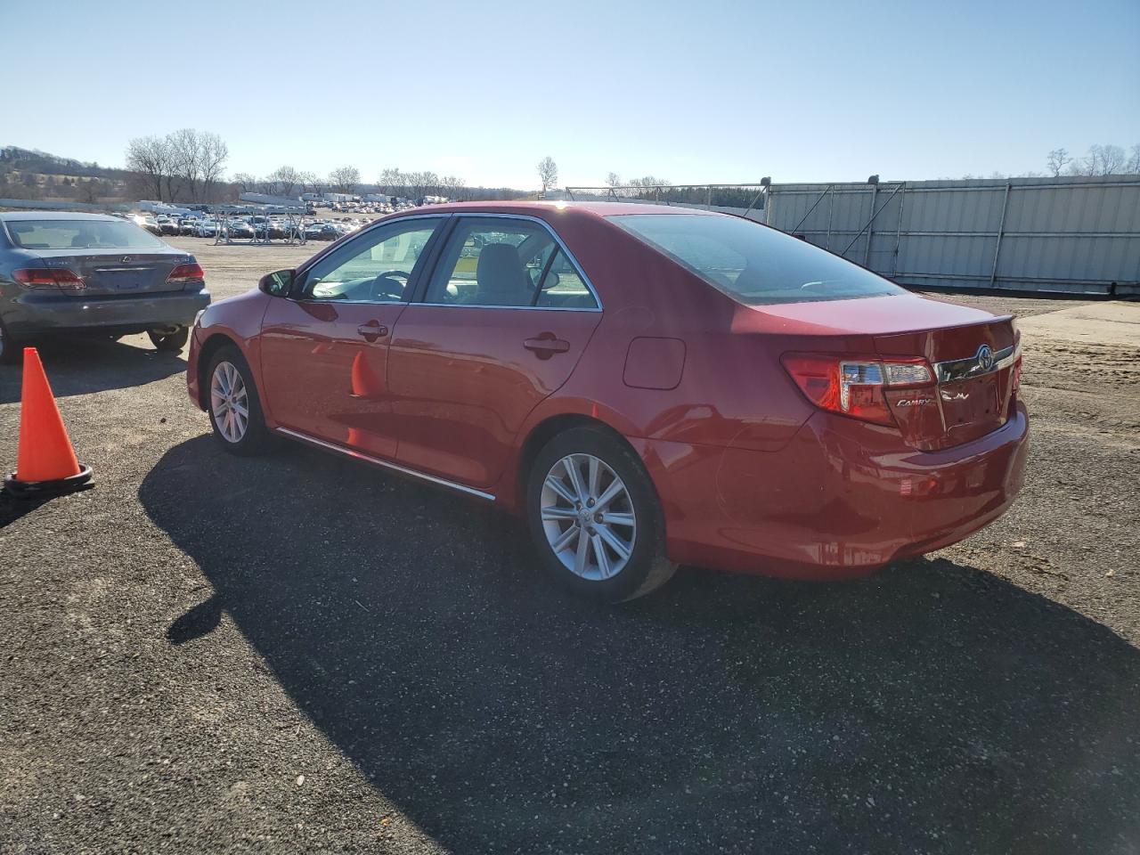 2012 TOYOTA CAMRY BASE - Фото 2
