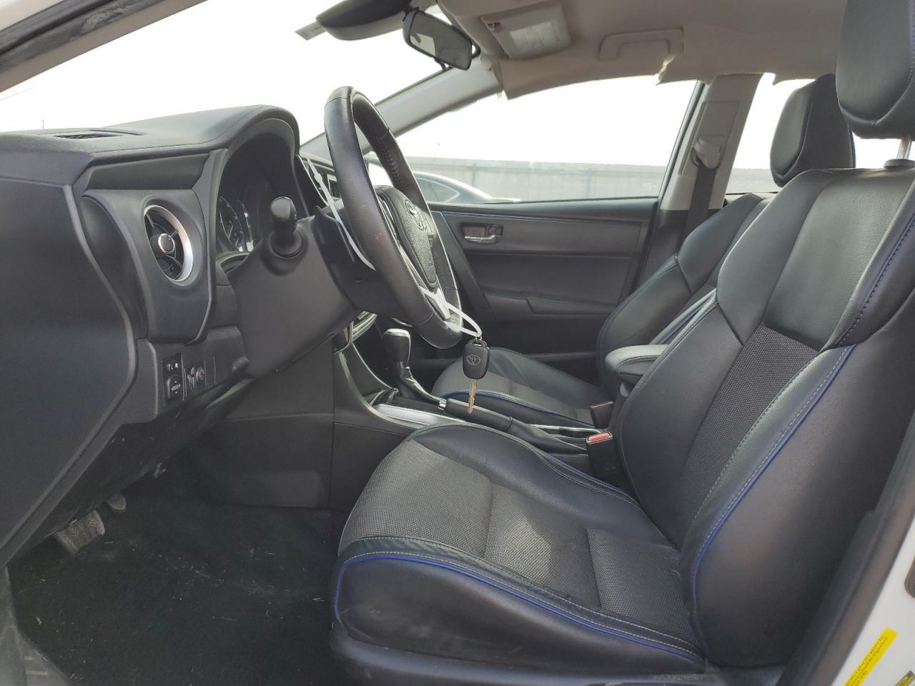 2018 TOYOTA COROLLA L - Image 7