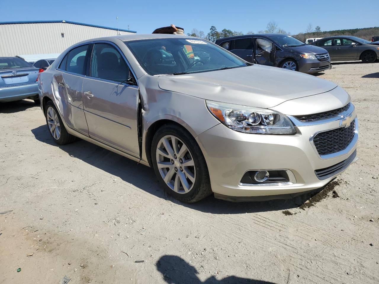 2015 CHEVROLET MALIBU 2LT - Фото 4