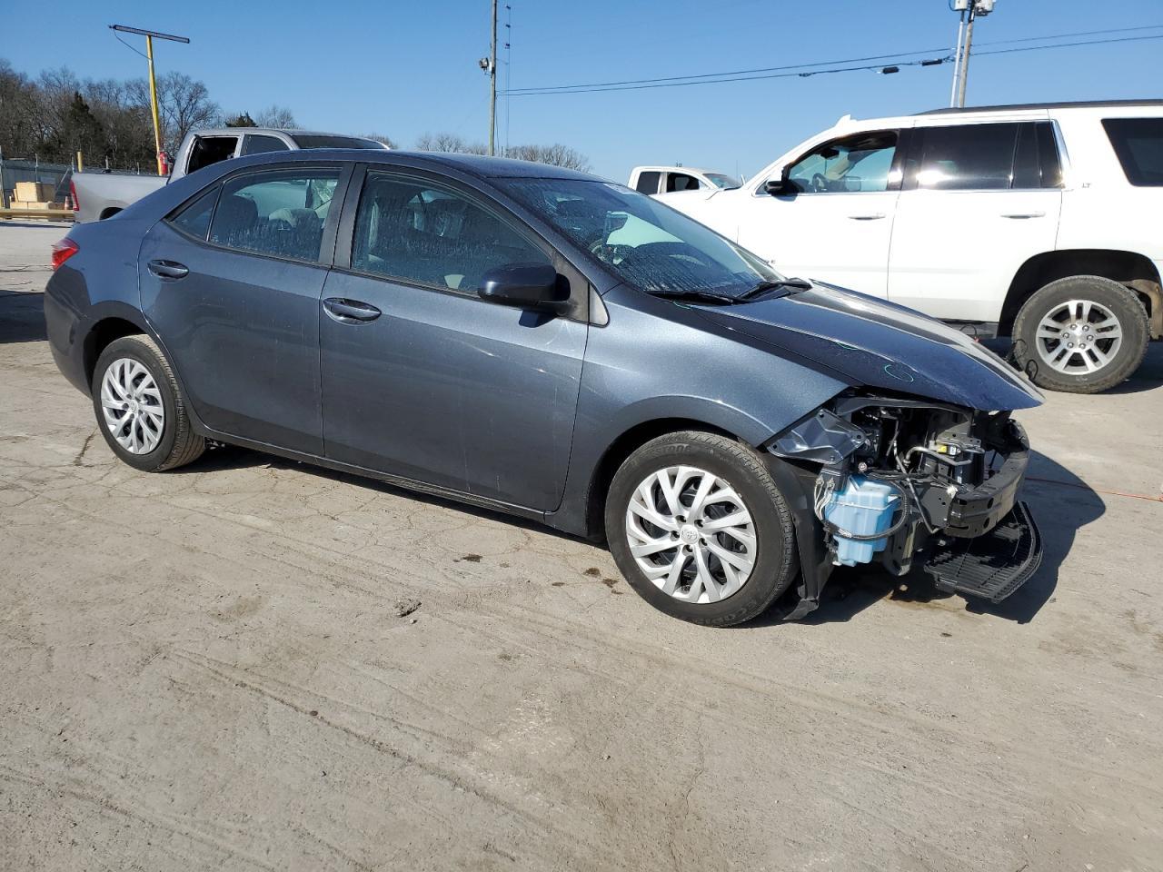 2018 TOYOTA COROLLA L - Image 4