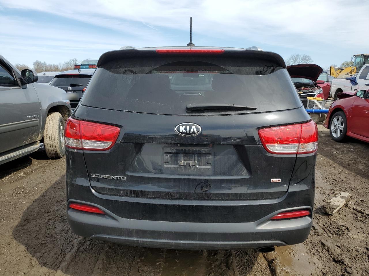 2016 KIA SORENTO LX - Image 6