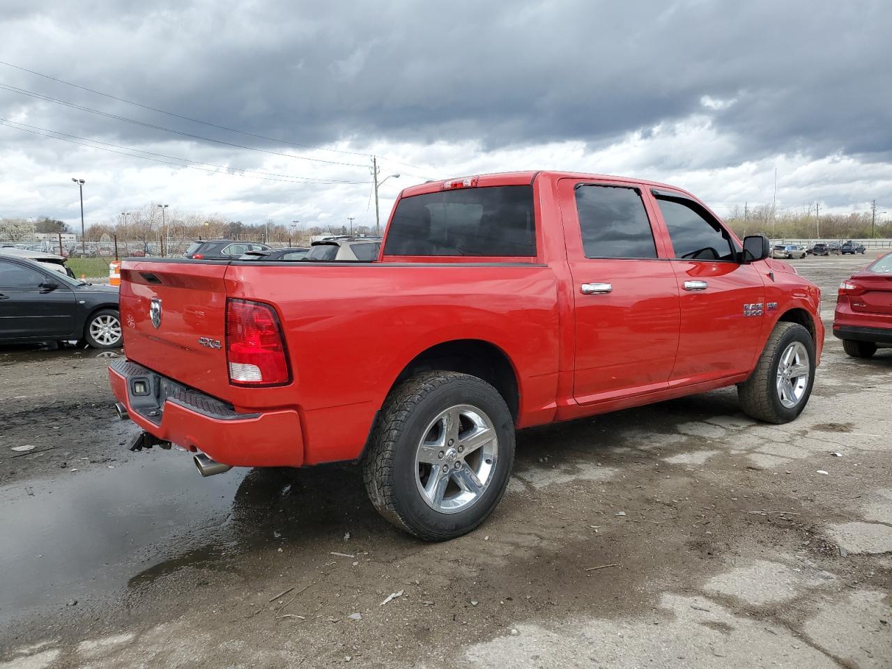 2015 RAM 1500 ST - Image 3
