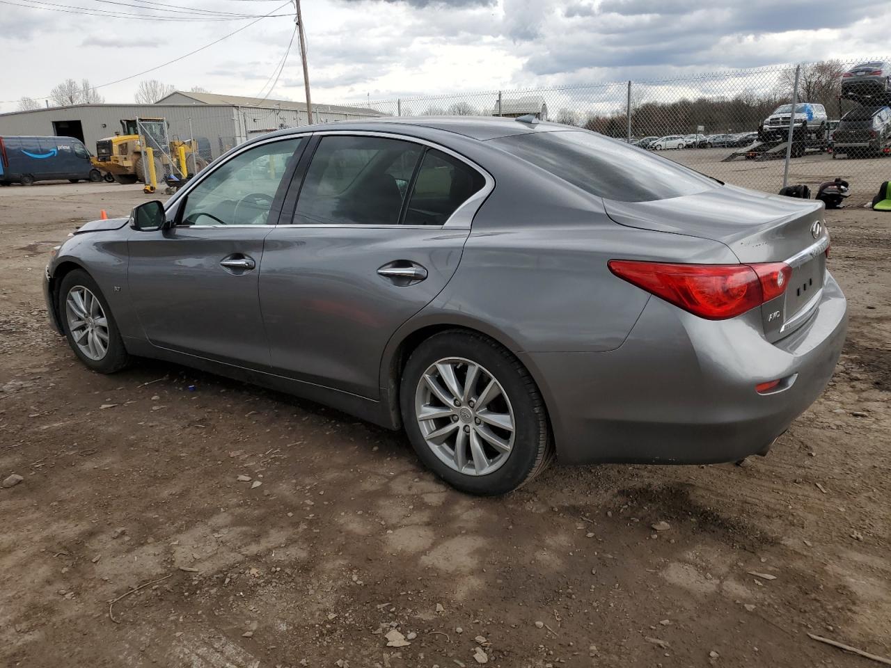 2015 INFINITI Q50 BASE - Фото 2