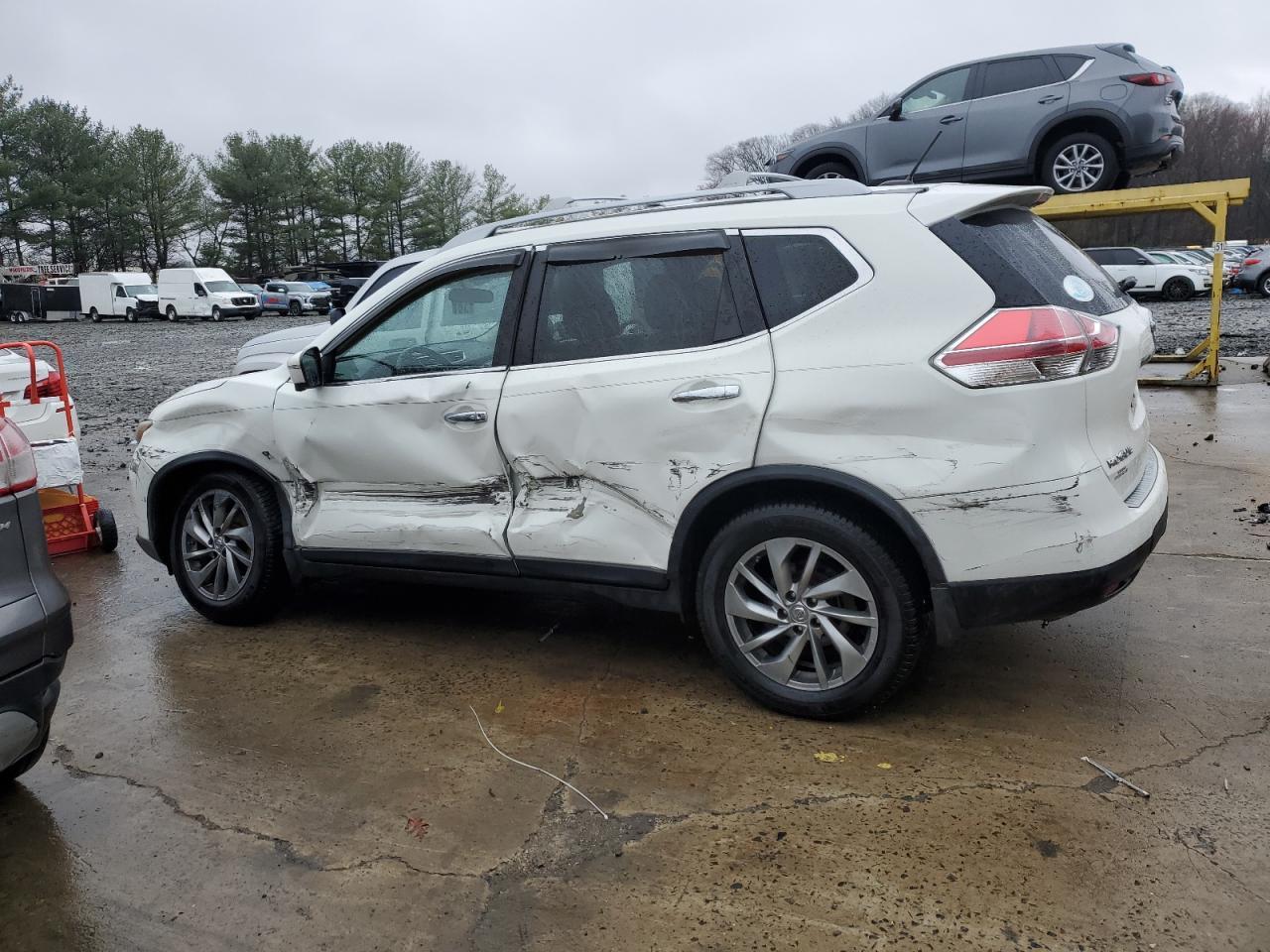 2014 NISSAN ROGUE S - Фото 2