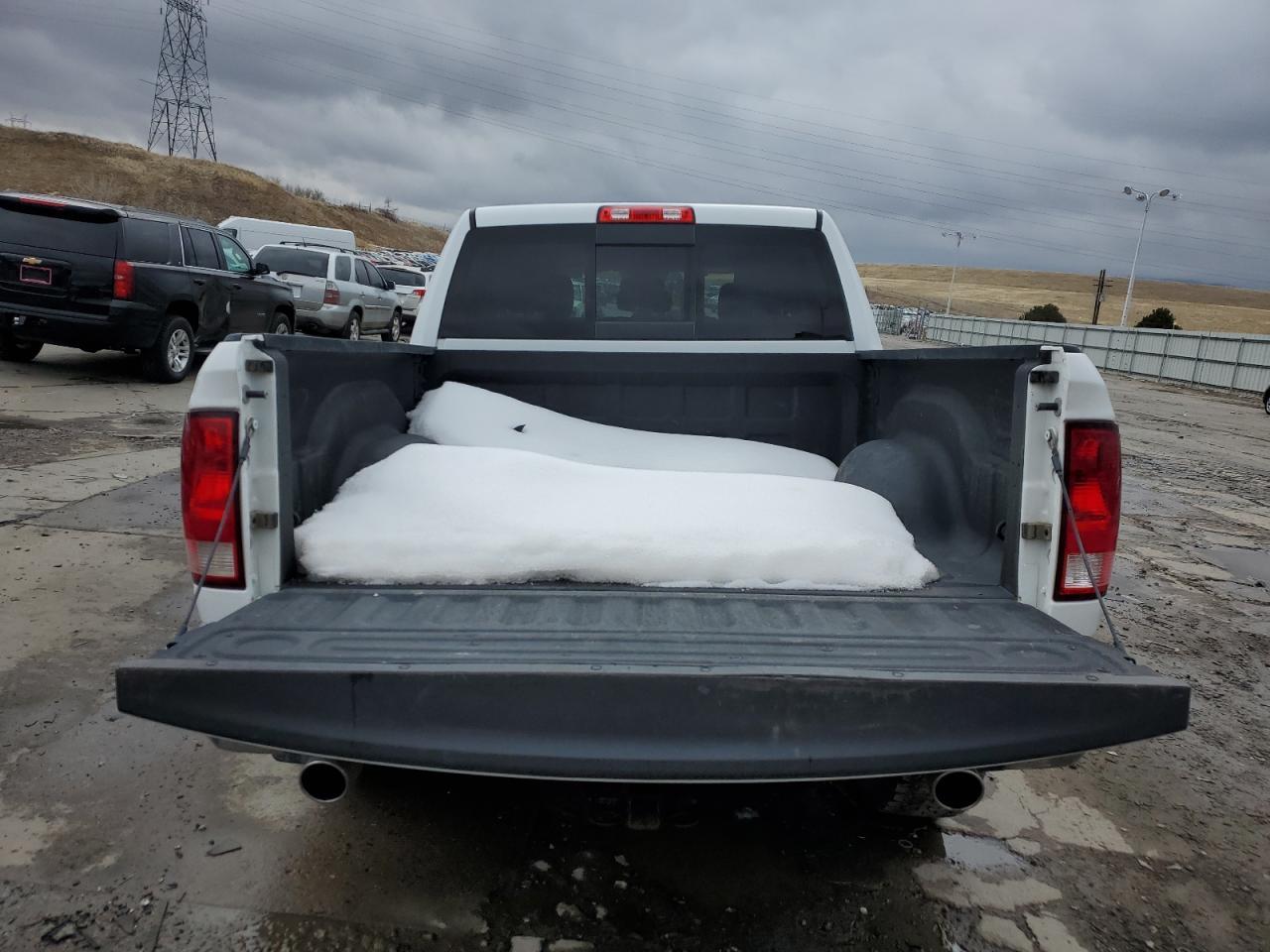 2017 RAM 1500 SLT - Image 6