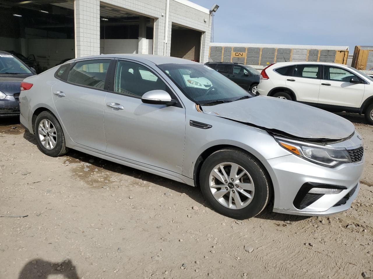2019 KIA OPTIMA LX - Фото 4