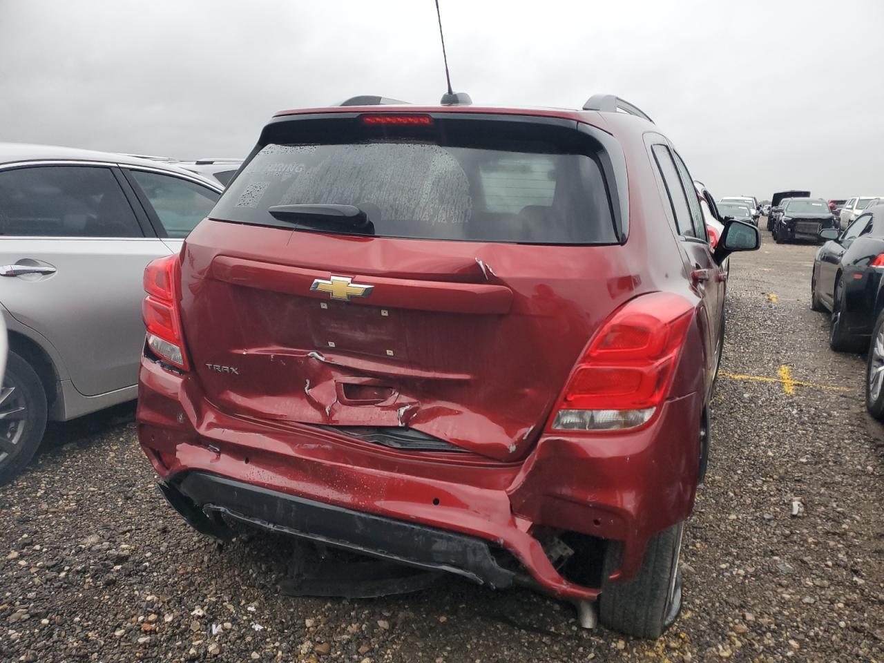 2021 CHEVROLET TRAX 1LT - Image 6