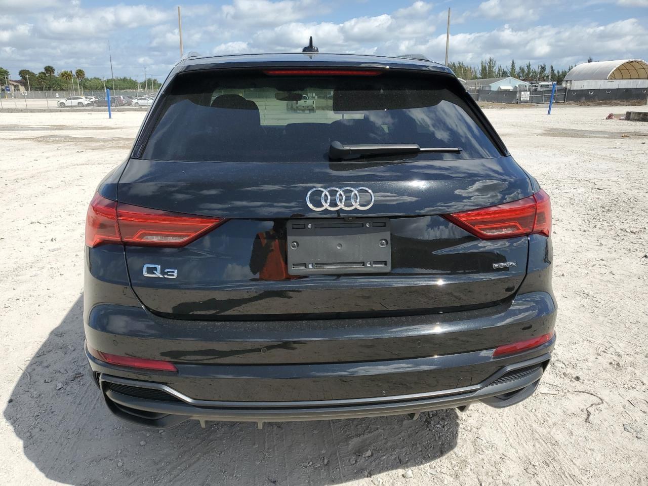 2021 AUDI Q3 PREMIUM - Фото 6