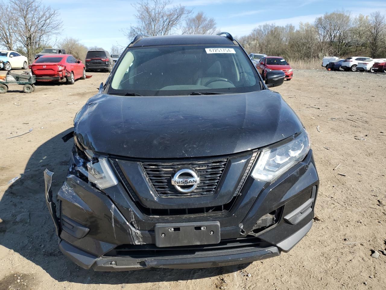 2017 NISSAN ROGUE SV - Фото 5
