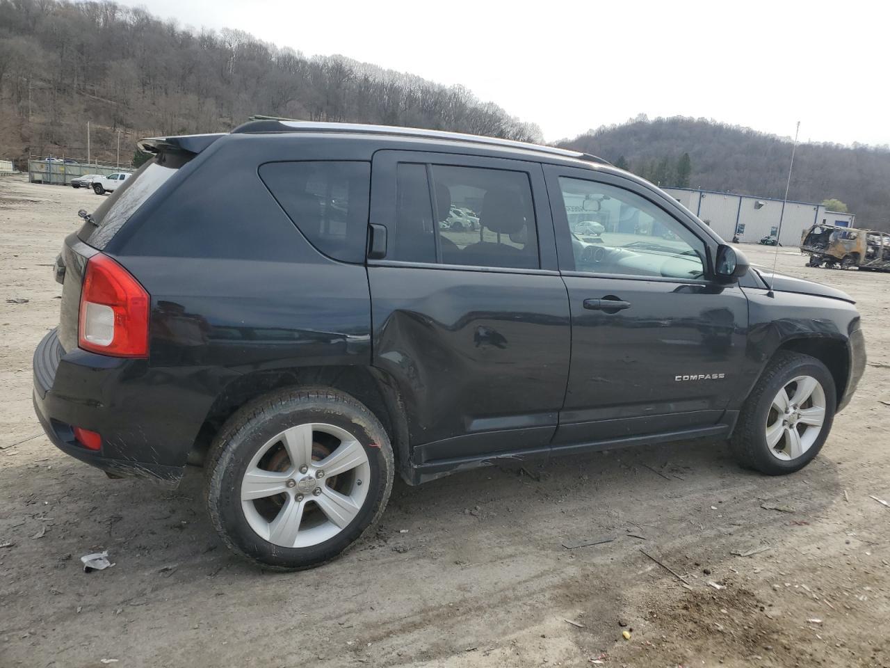 2011 JEEP COMPASS SP - Image 3