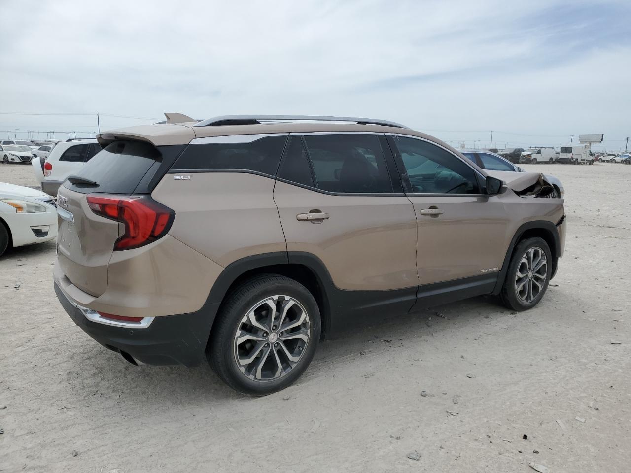 2018 GMC TERRAIN SL - Image 3