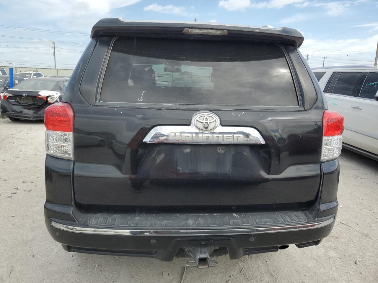 2011 TOYOTA 4RUNNER SR - Фото 6