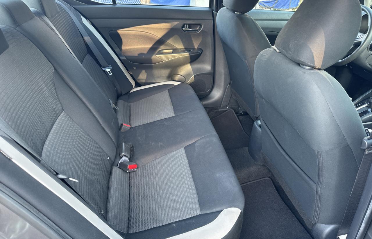 2021 NISSAN VERSA SV - Image 6