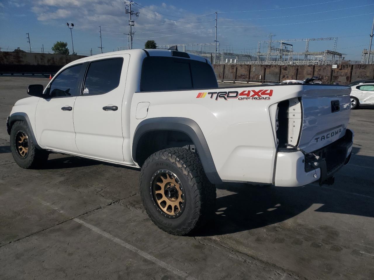 2020 TOYOTA TACOMA DOU - Image 2