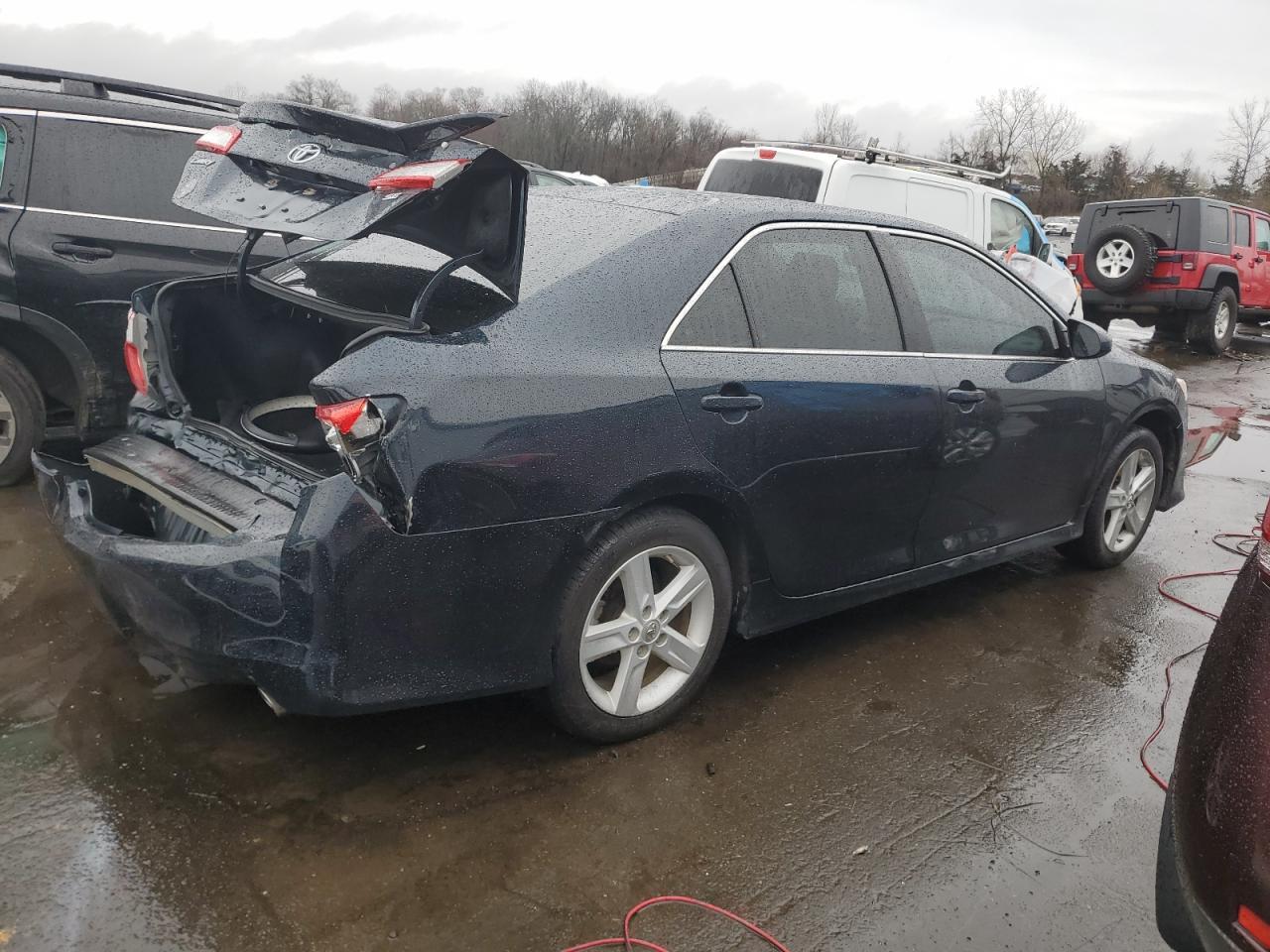 2014 TOYOTA CAMRY L - Фото 3