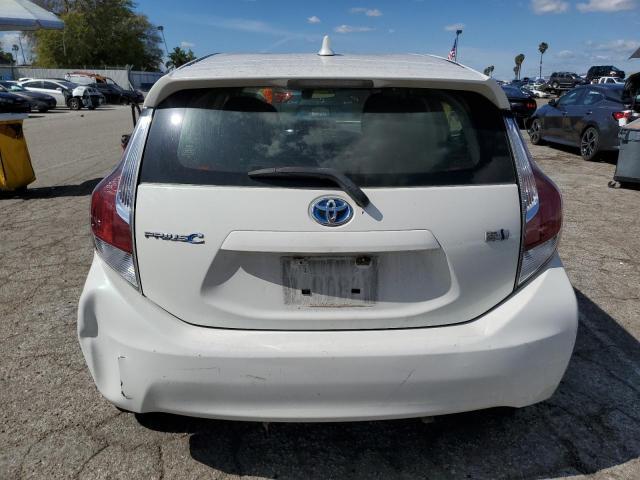 2015 Toyota Prius C - Image 6