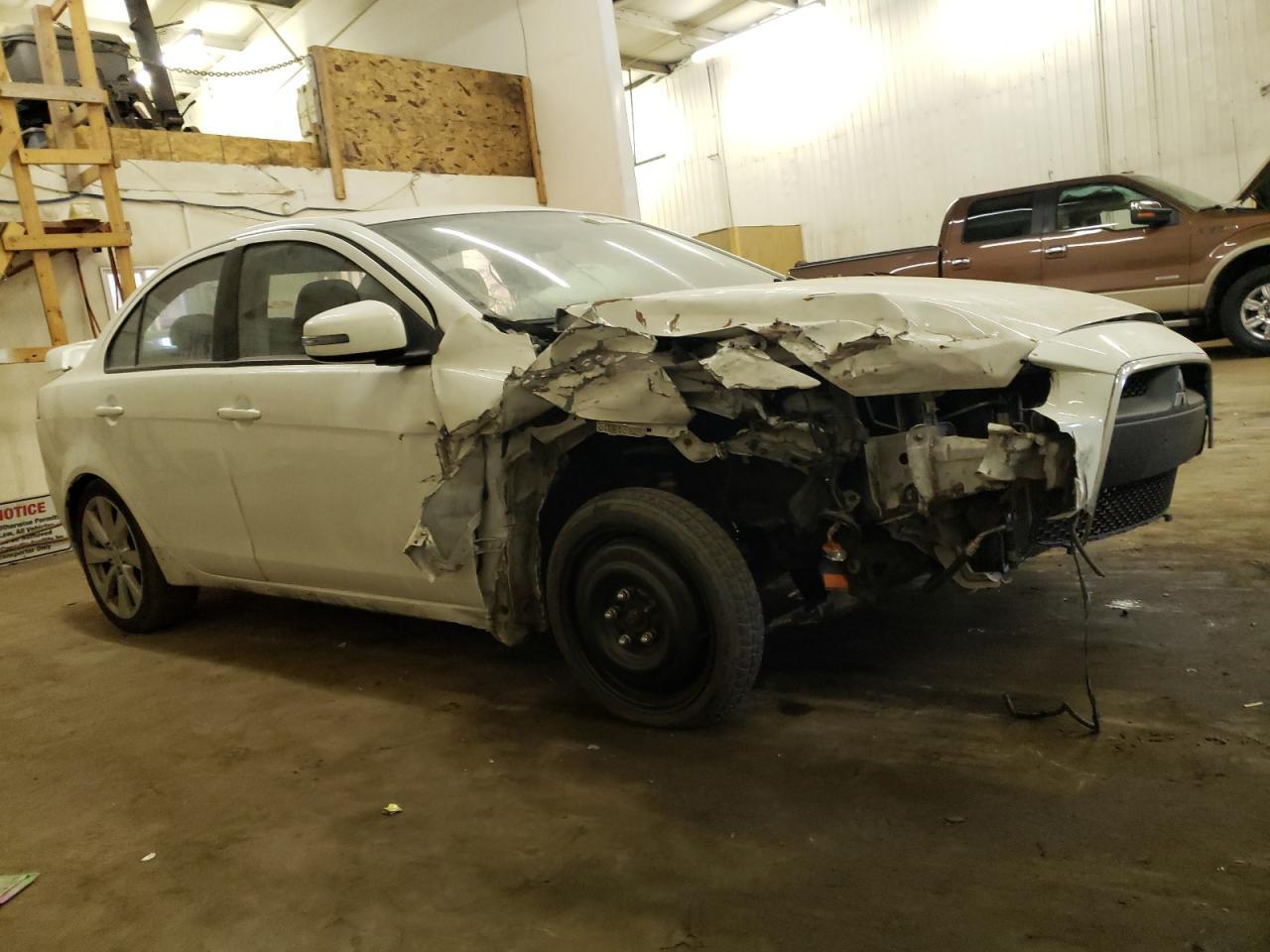 2015 MITSUBISHI LANCER GT - Image 4