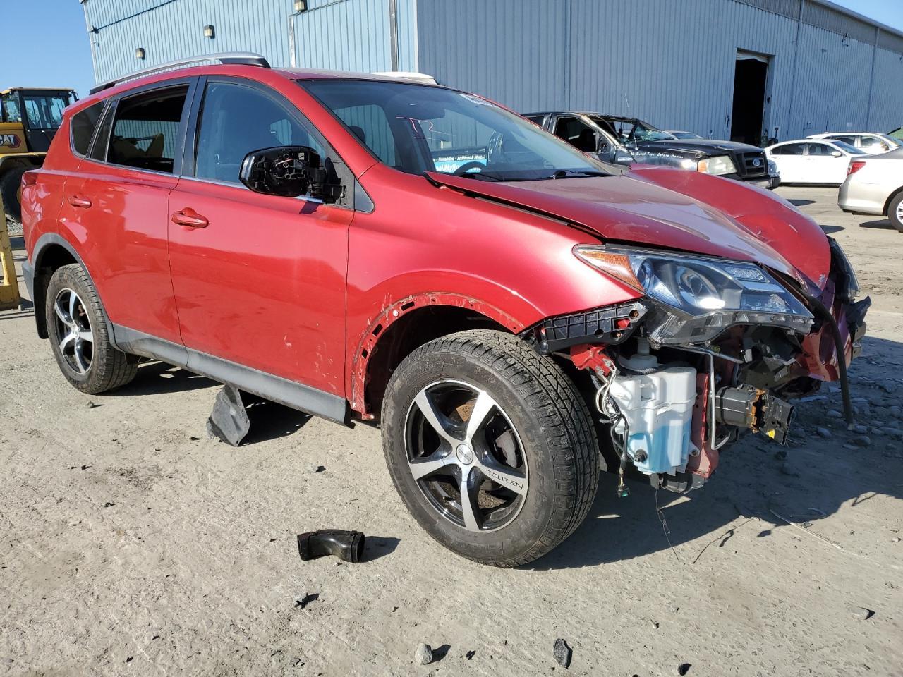 2015 TOYOTA RAV4 LE - Image 4